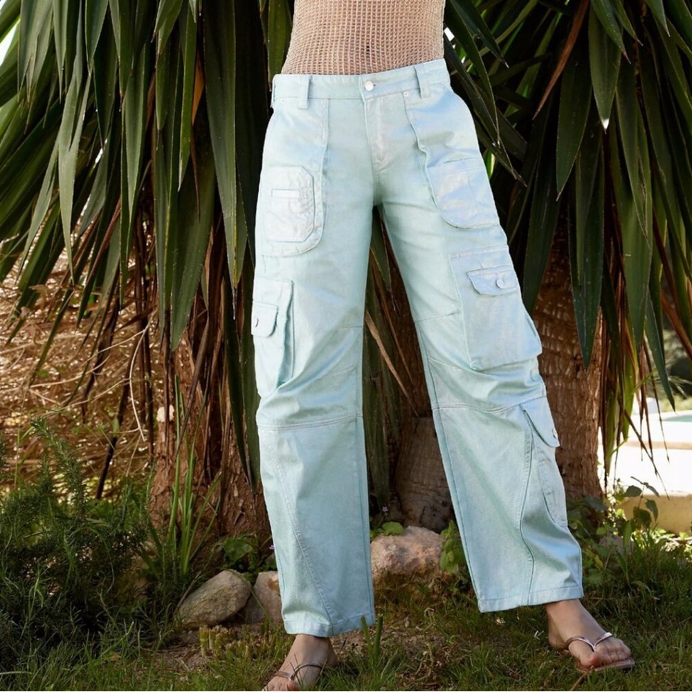 NWT Free People Lap Of Luxury Barrel Cargo Jeans